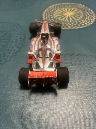 Scalextric SCX McLaren F1
