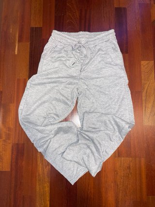 Chándal ancho Bershka gris