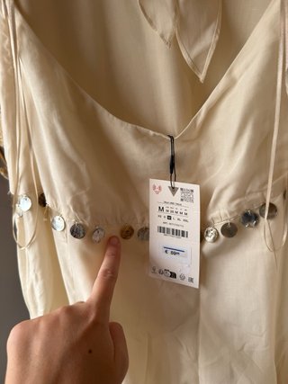 Vestido blanco halter vuelo Zara