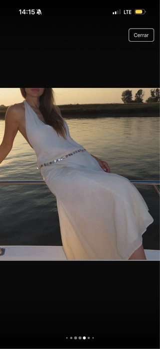 Vestido blanco halter vuelo Zara