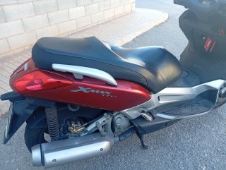 Yamaha Xmax 250