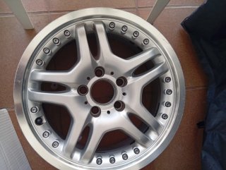 Llantas Mercedes
