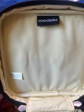 Porta biberones  Medela con 4 biberones