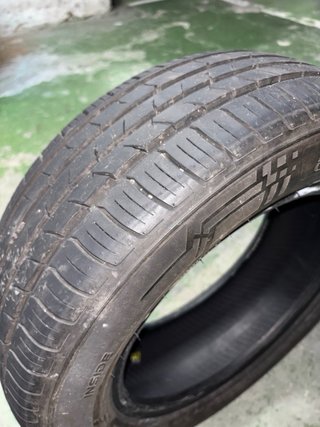 Neumaticos con 500 km de uso, en perfecto estado.