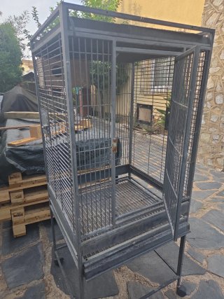 Jaula grande para loros