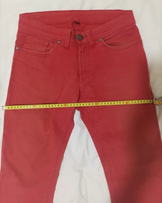 Vaqueros rojos talla 36