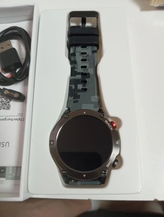 Reloj Inteligente Negro y Plateado nuevo
