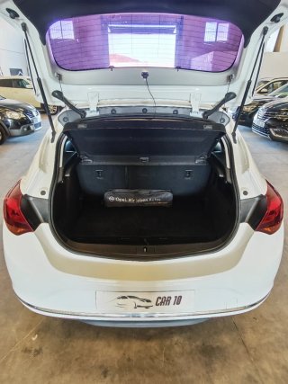 Opel Astra 2 años de garantía