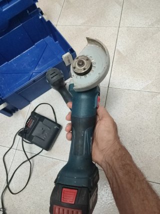Conjunto Bosch Taladro y Radial 18V