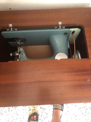 Máquina de coser Alfa antigua Solo venta en person