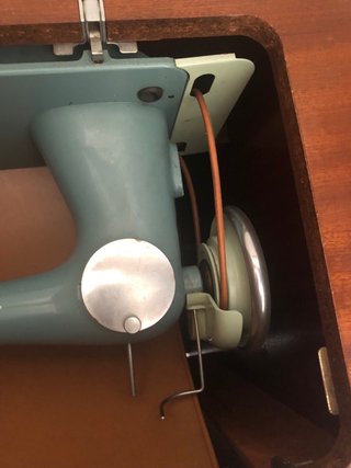 Máquina de coser Alfa antigua Solo venta en person