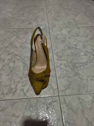 Zapato de fiesta Borina verde oliva