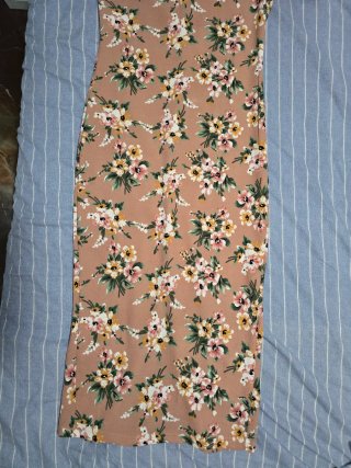 Vestido midi floral talla S
