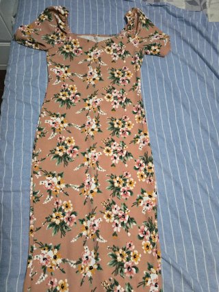 Vestido midi floral talla S