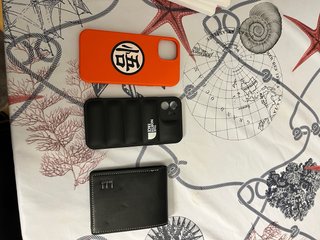 Fundas y Billetera