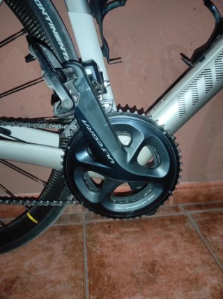 Bicicleta de carretera Megamo