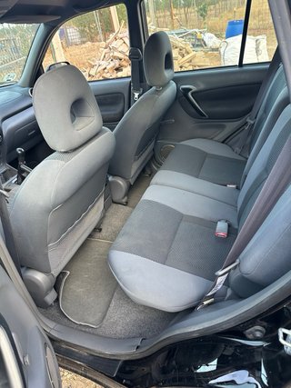 Toyota RAV4 2003