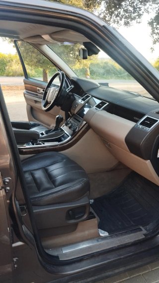 Land Rover Range Rover Sport 2010