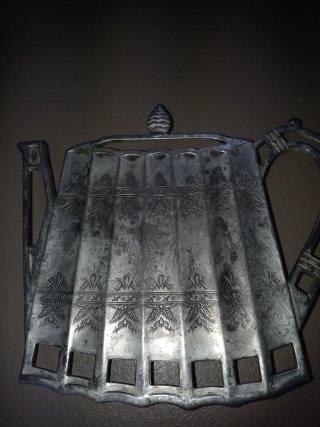Salvamanteles cafetera metal.