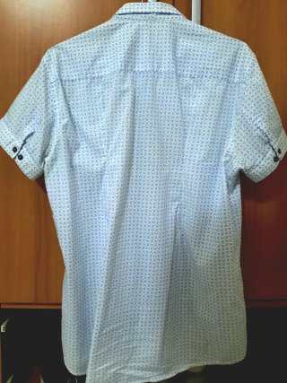 Camicia fantasia a mezze maniche