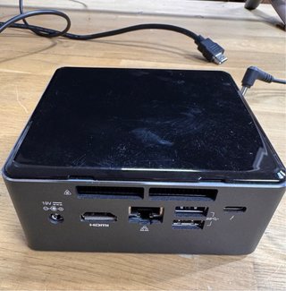 Intel NUC NUC7I5BNH i5-7260U Mini PC