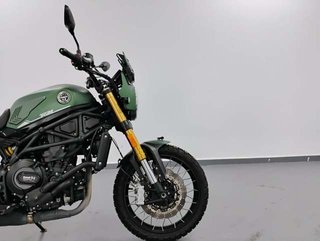 Benelli Leoncino 800 Trail