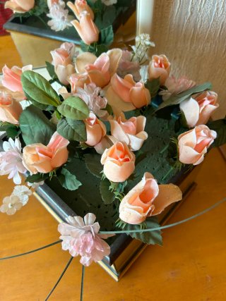 Jarron de espejo con flores