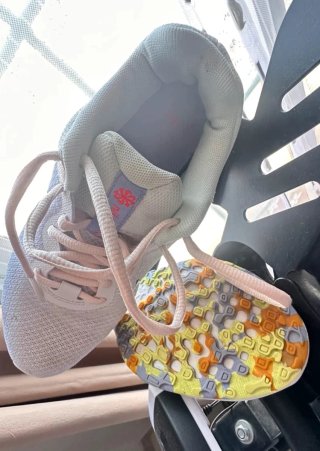 Zapatillas Nike Blancas y Multicolor