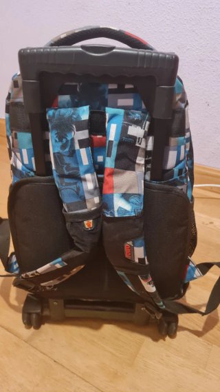 Mochila Totto con ruedas