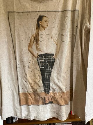 Camiseta chica manga larga estampada