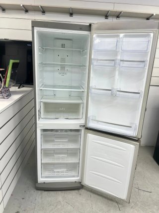 Nevera marca LG calor plateada y garantía