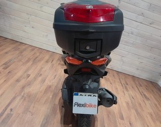 Yamaha X-Max 125