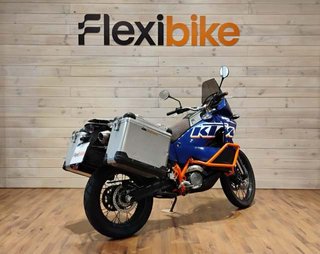 KTM Adventure 990