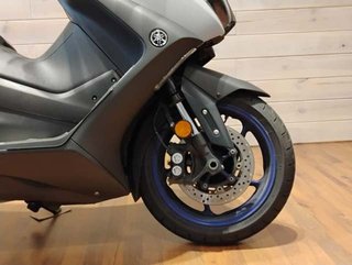 Yamaha TMAX 560