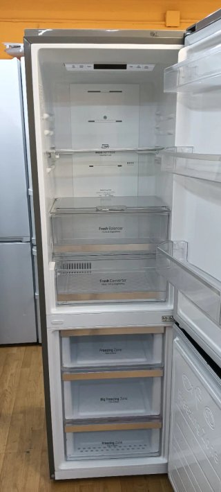 NEVERA COMBI L. G NO FROST ENERGÍA A+++