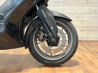 Yamaha XMAX 300 Tech MAX