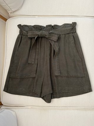 Bermuda lyocell cinturón lazada