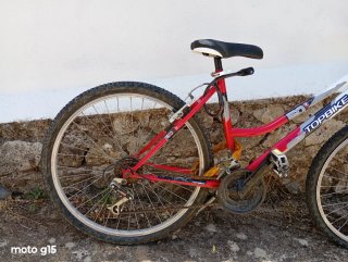 Bicicleta TOPBIKE roja y blanca