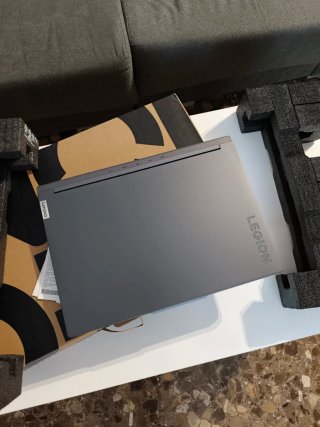 Portátil Gaming Lenovo i7 16GB RTX 4060