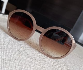 Gafas de sol para mujer. Lentes tornasol.