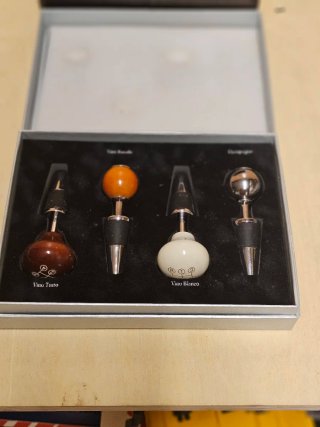 Mercedes-Benz Juego Pomos Botellas
