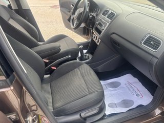 Volkswagen polo cinco puertas
