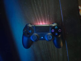 PS4 (PlayStation 4) + 5 Juegos