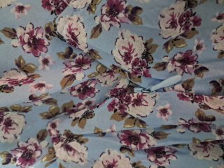 Falda volantes floral azul y morado da talla