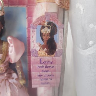 Barbie Rapunzel Afro Americana 1997