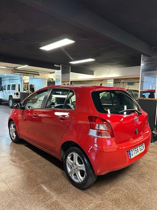 Toyota Yaris 2010/ 1.3 Gasolina / 257 mil km