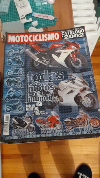 Revista Motociclismo Catálogo 2002