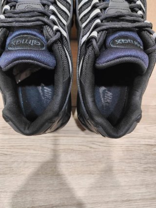 Nike Air Max 95 NDSTRKT Negras Reflectantes 43