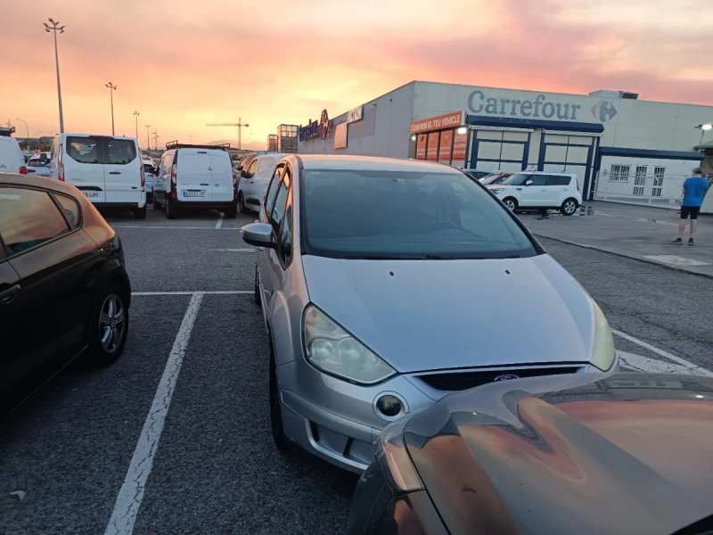 Ford S-MAX 2010 - foto 1