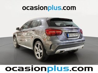 Mercedes-Benz GLA 180 90 kW (122 CV)